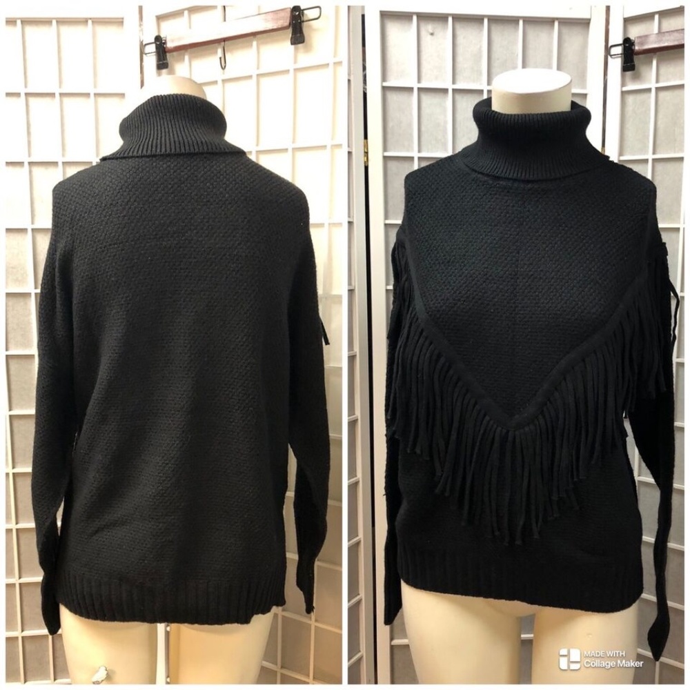 Sweater,Woman,Black,Sz L,fringed chest, turtle neck, long sleeves,Made in USA.!